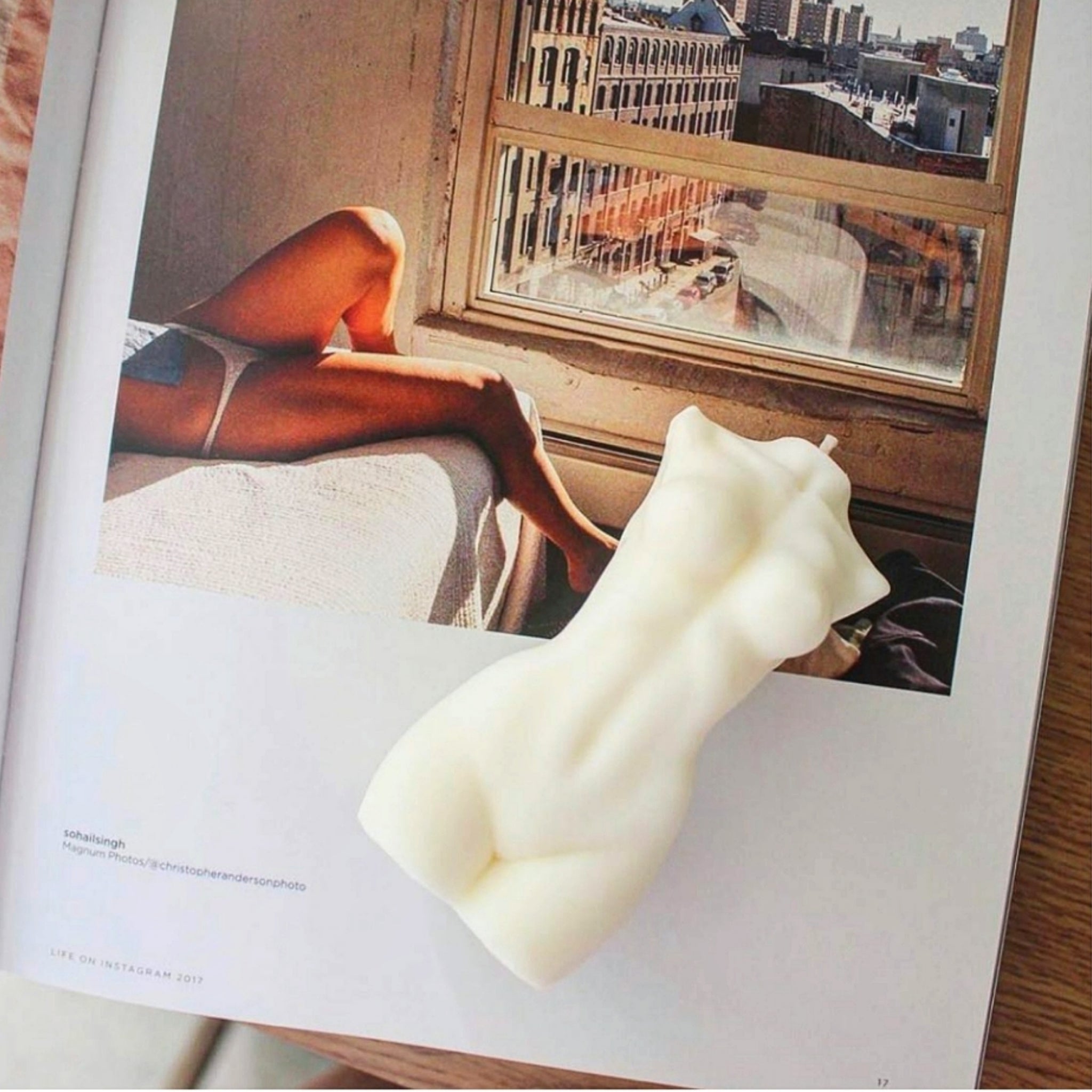 Femme body candle