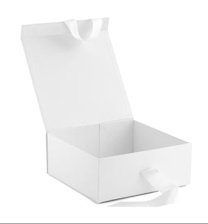 Monogramed Hamper Box